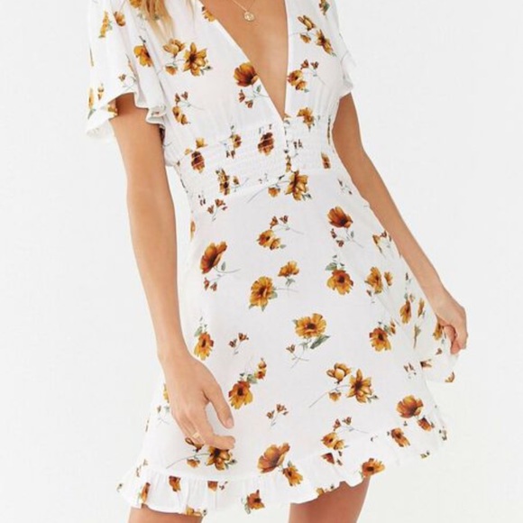 Forever 21 Dresses & Skirts - 🍂BOGO SALE🍂 F21 Floral Mini Dress